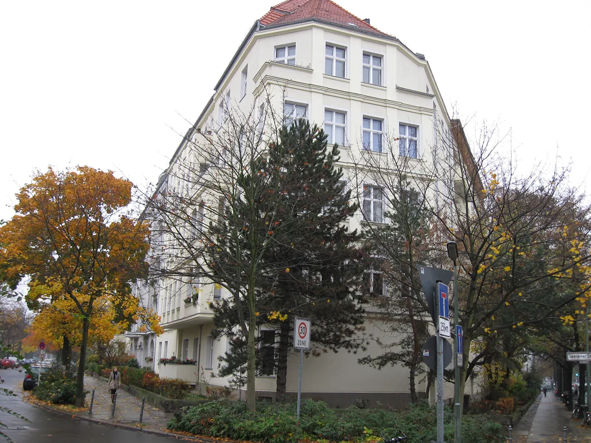 Joachim-Friedrichstr. 9–57